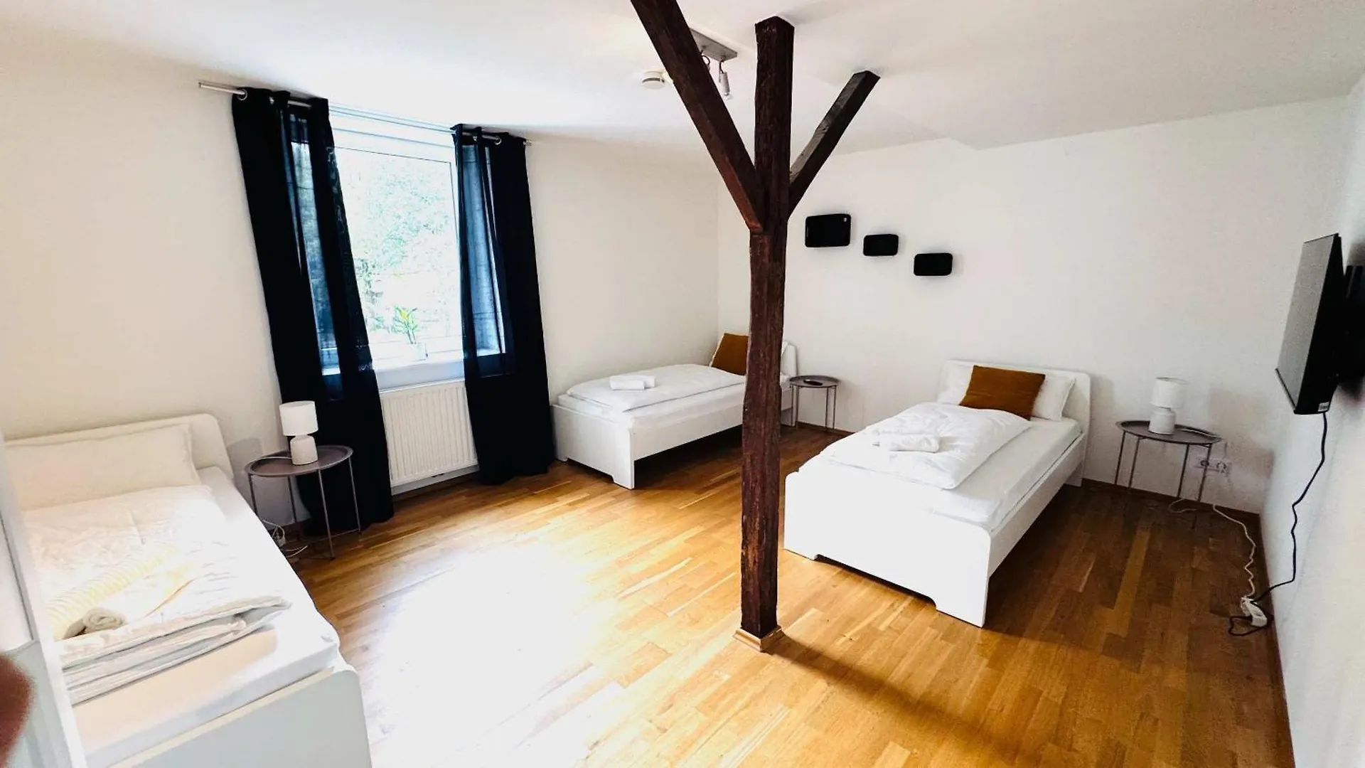 Villa Hintze At Taparia Segovia Hamburg